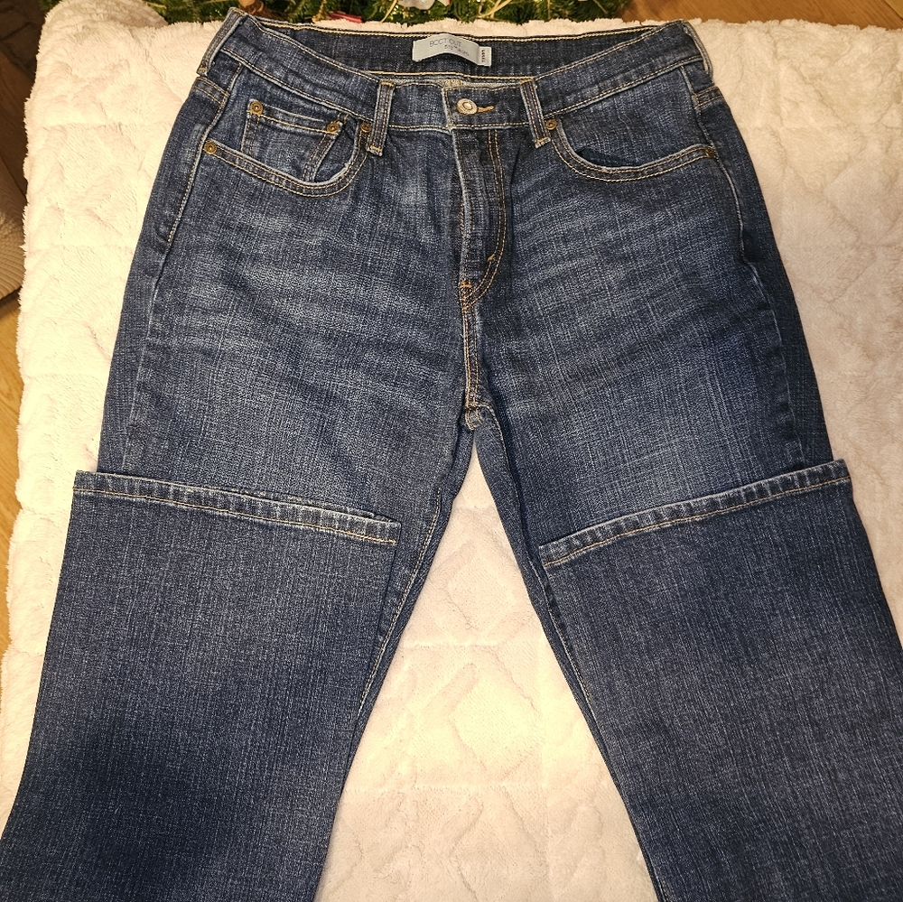 Levis 515 Boot cut womens size 10 medium jeans. New w/o tags.